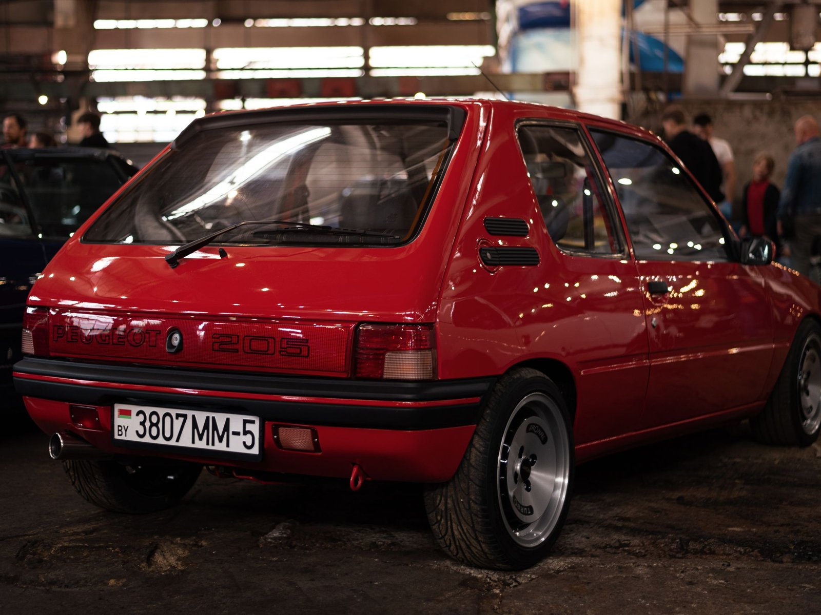 Peugeot 205 : histoire, versions et performances